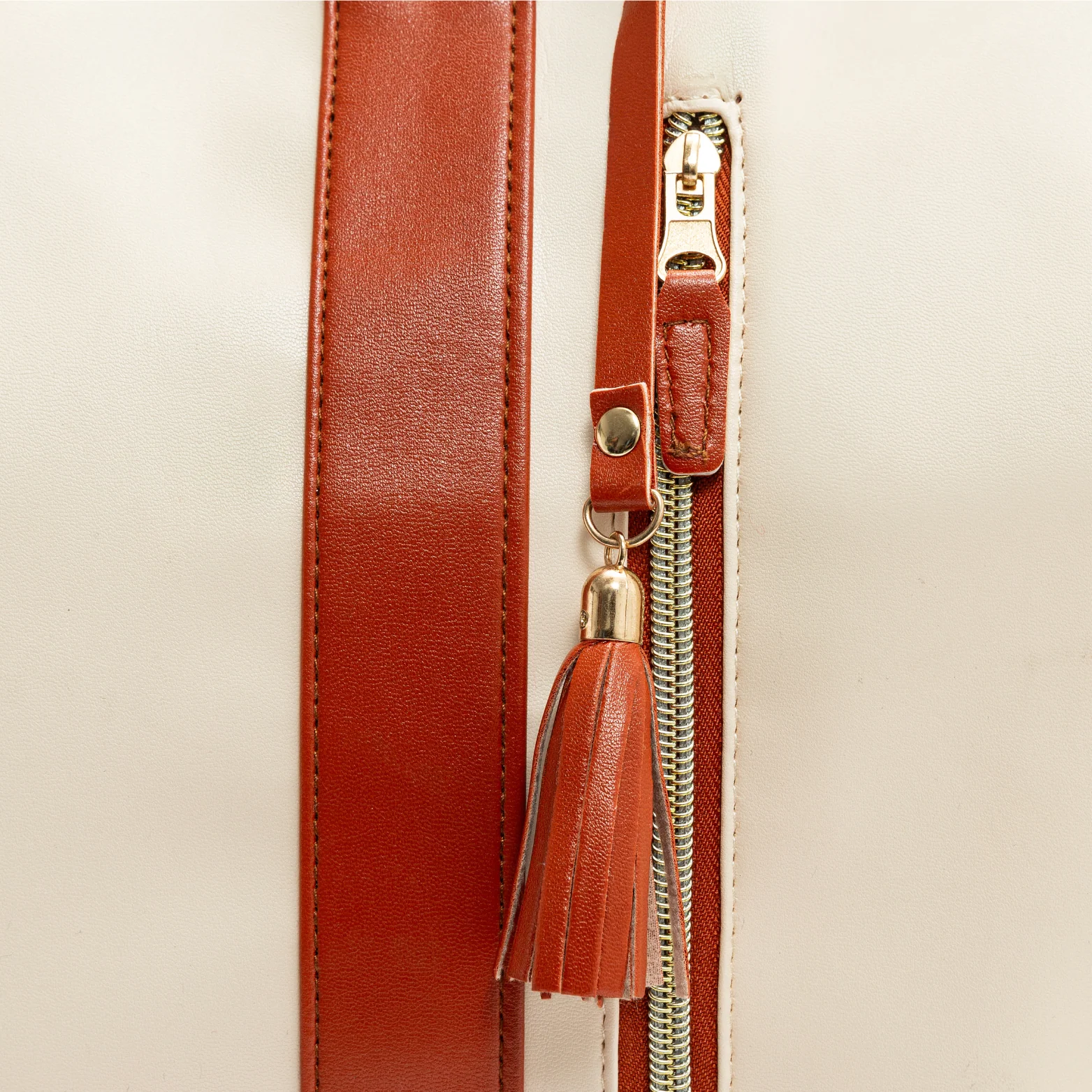 Luhxe Travel Bag 2.0 (Fall Sale) - Image 14