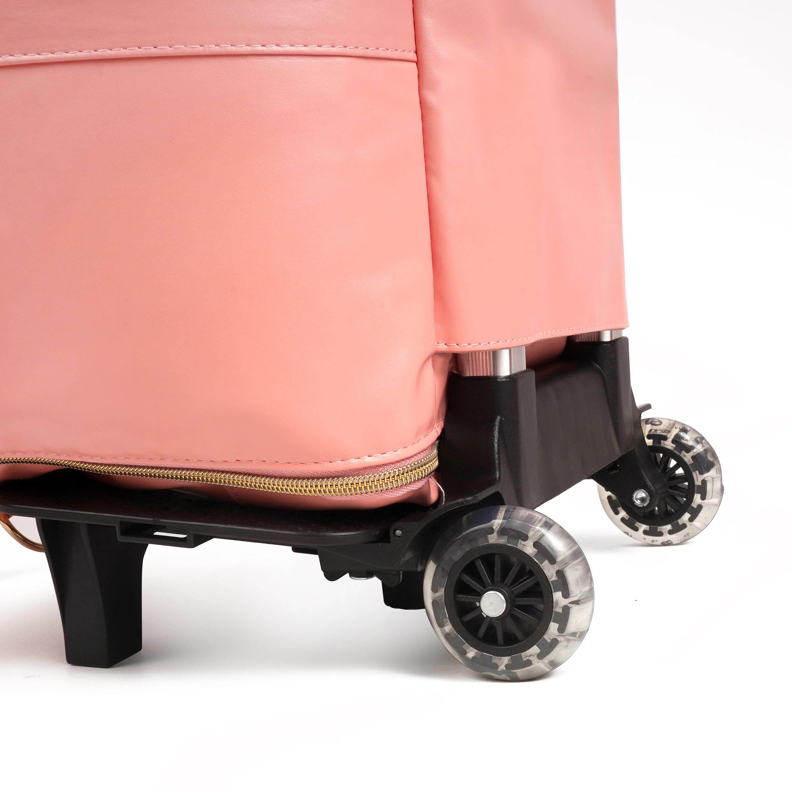 Luhxe Travel Bag (20% Flash Sale) - Image 31